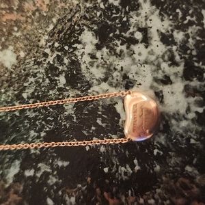 18 kt 750 Tiffany and company necklace with heart ❤️ Never Worn
